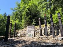 �dr�ba pam�tn�ka SNP v �iernej Lehote