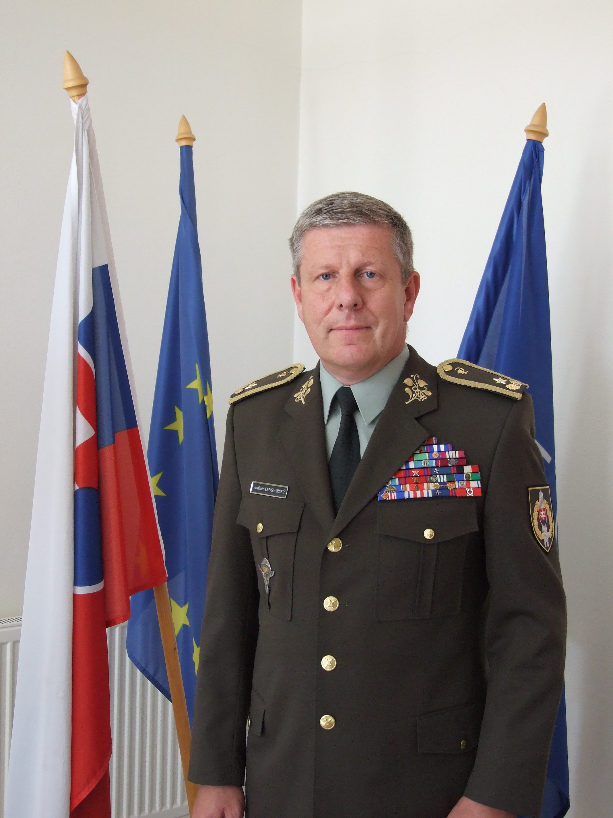 brig. gen. MUDr. Vladimr LENGVARSK, MPH